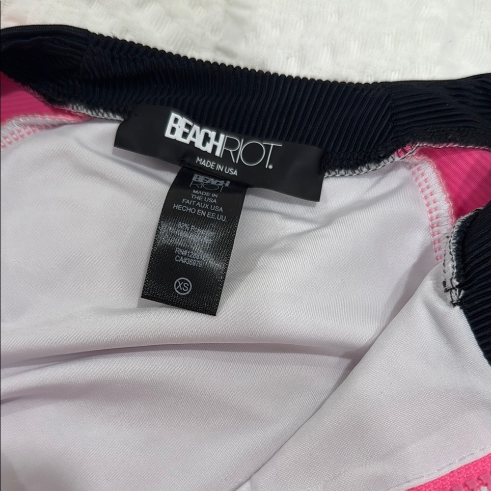 Beach Riot One Piece Rash Guard - Picture 6 of 6